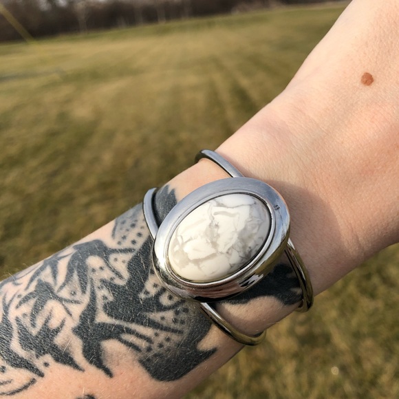 Evil Pawn Jewelry Jewelry - NWOT Yadira Cuff In Howlite